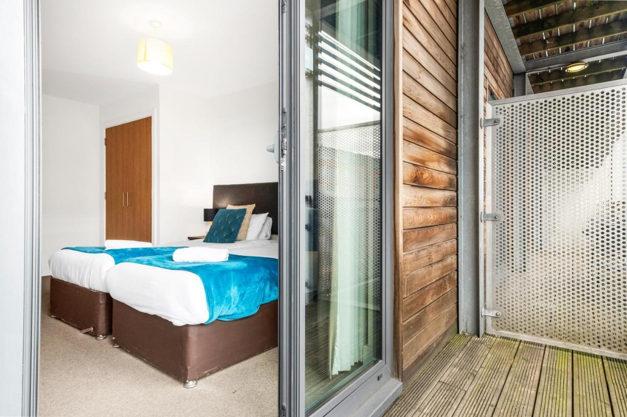 Apartment Haus Centre 2 Bedroom L Parking L Balcony L Wifi L Smart Tv L Arcadian L China Town *